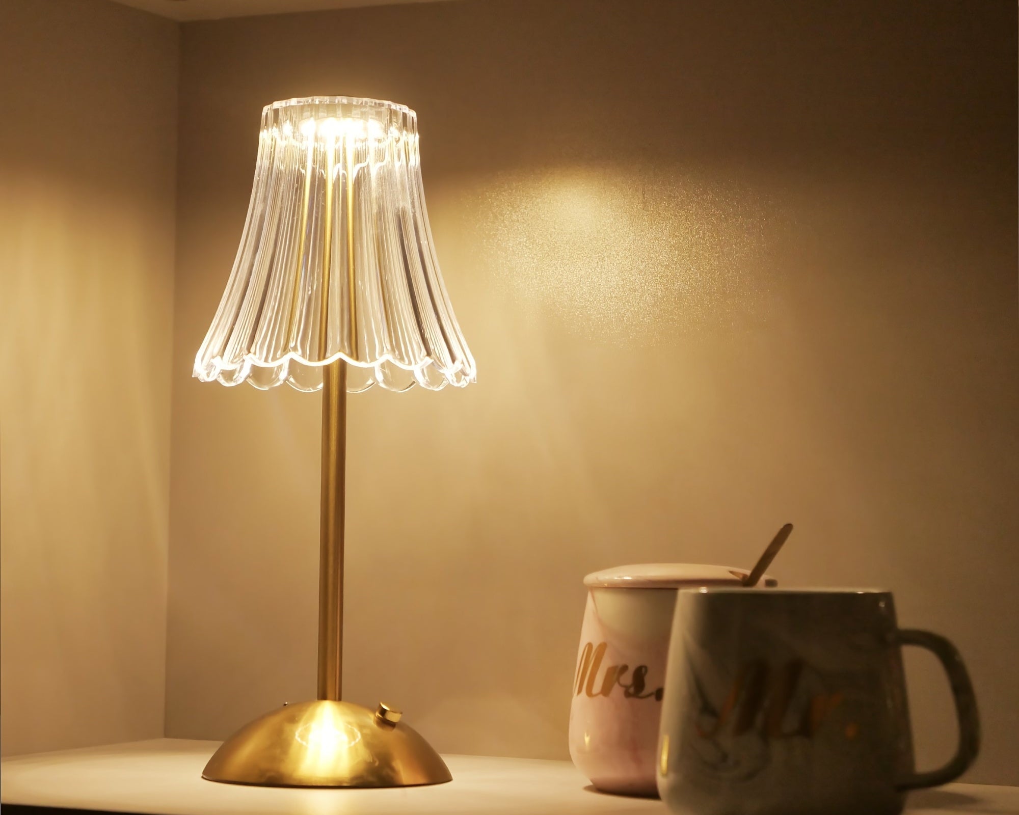 Iluminação que Transforma: Crie Ambientes de Bem-Estar com as Luminárias da Lusta Store