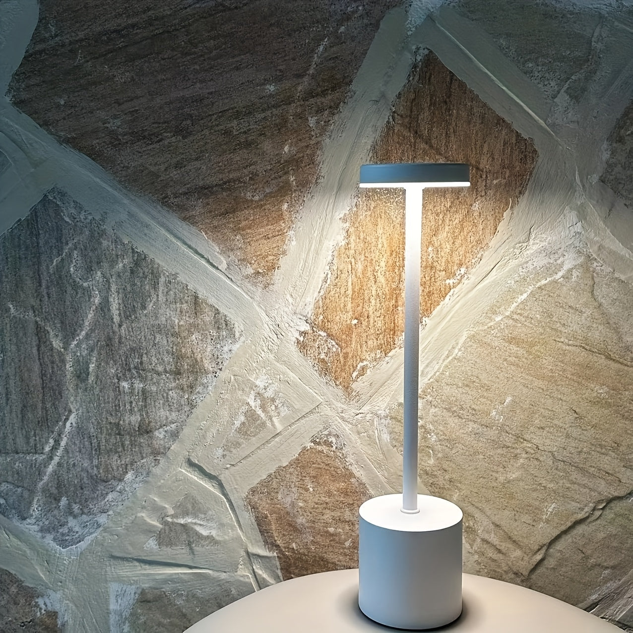 Luminária de Mesa 3 Cores LED Touch Dimerizável