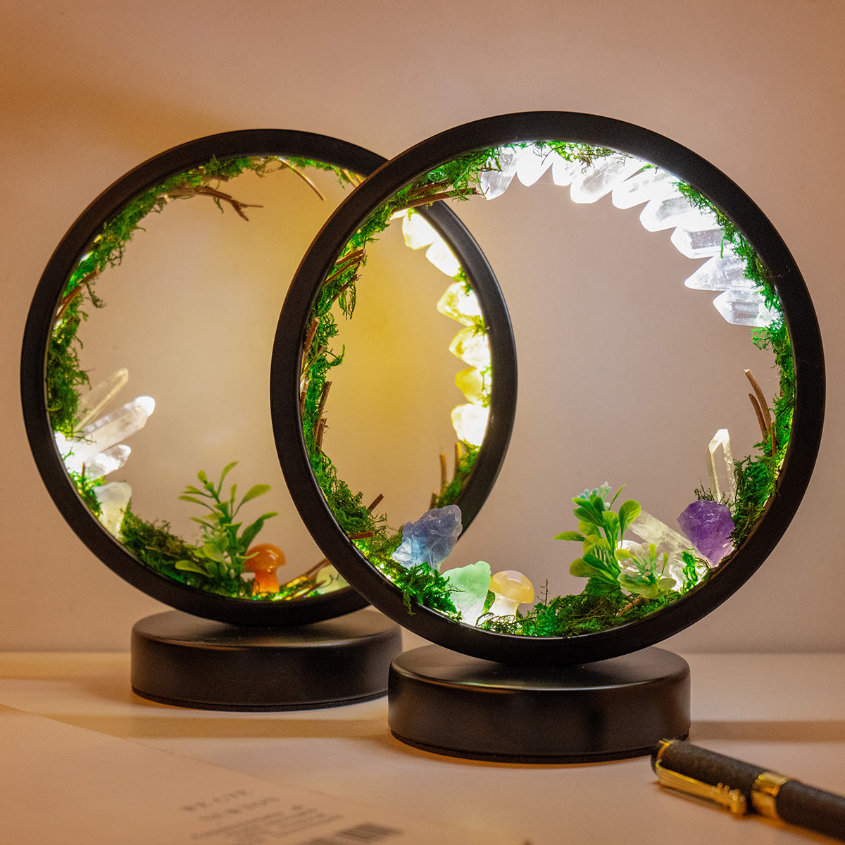 Luminária LED Recarrregável com Cristal Natural