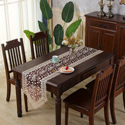 Caminho de Mesa Branco em Organza