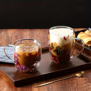 Caneca de Vidro Dupla Camada com Estampa Floral