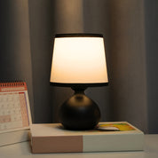 Luminária de Mesa Elegante