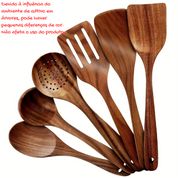Conjunto de Utensílios de Cozinha em Madeira