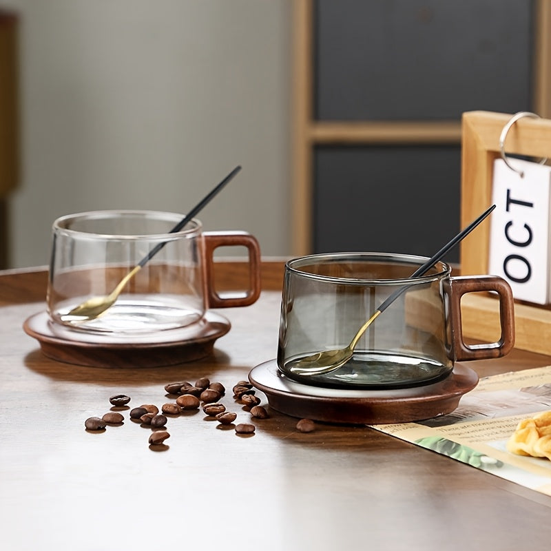 Conjunto de Xícaras de Café com Pires e Cabo de Madeira