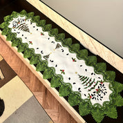 Caminho de Mesa Natalino Pinheiro Renda Escalope