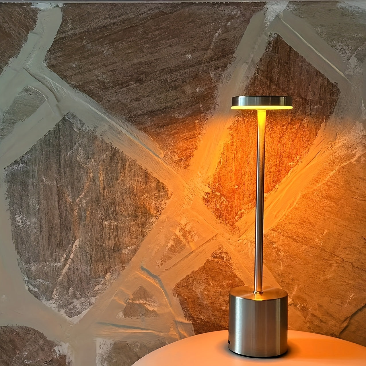 Luminária de Mesa 3 Cores LED Touch Dimerizável