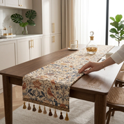 Caminho de Mesa Jacquard Floral & Pássaros